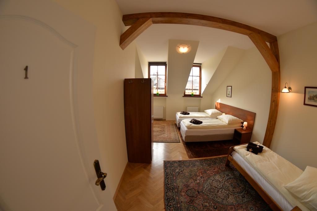 Royal Route 29 Comfort Rooms Krakow Bilik gambar