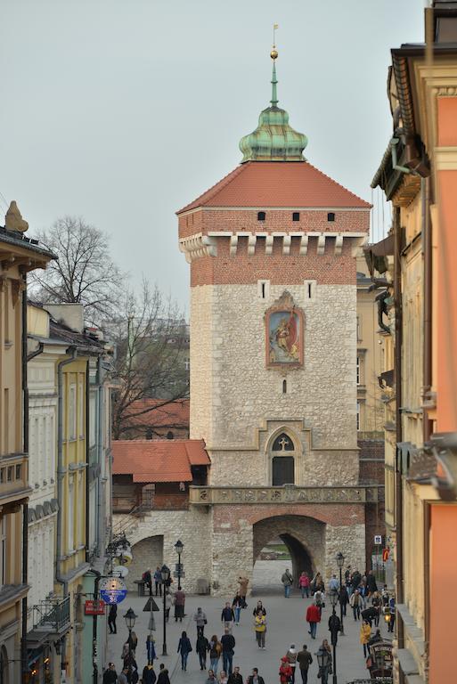 Royal Route 29 Comfort Rooms Krakow Luaran gambar